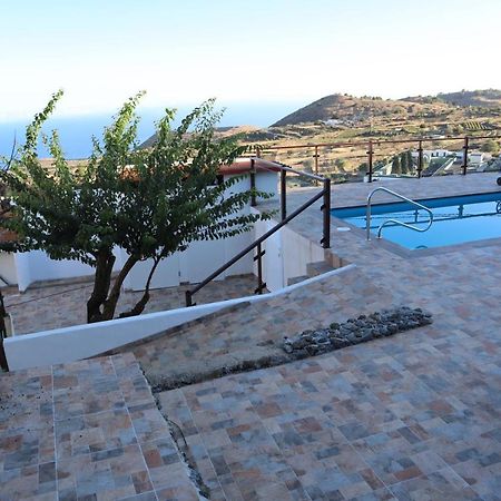 Vivienda Vacacional Casa Pancho Taibique エクステリア 写真