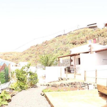 Vivienda Vacacional Casa Pancho Taibique エクステリア 写真