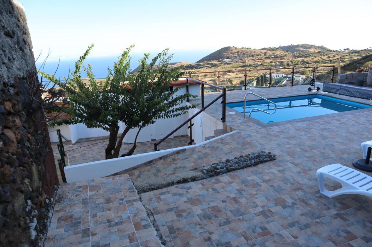 Vivienda Vacacional Casa Pancho Taibique エクステリア 写真